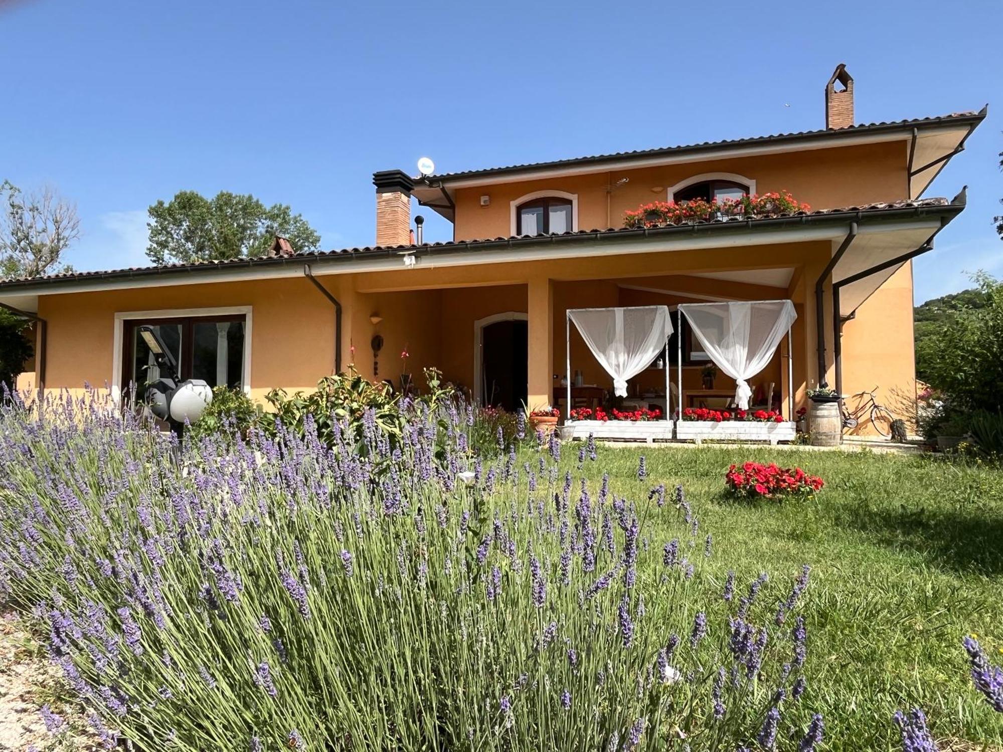 Bed&Breakfast Le Piagge Scurcola Marsicana Eksteriør billede